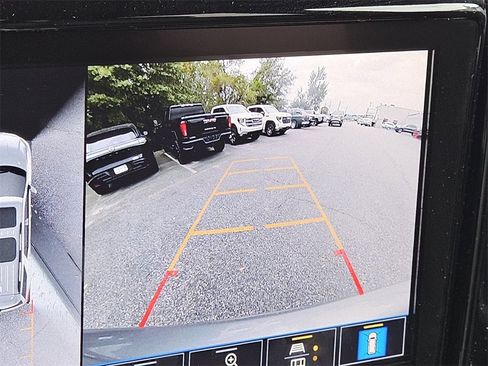 Certified 2023 Chevrolet Traverse Premier image 23