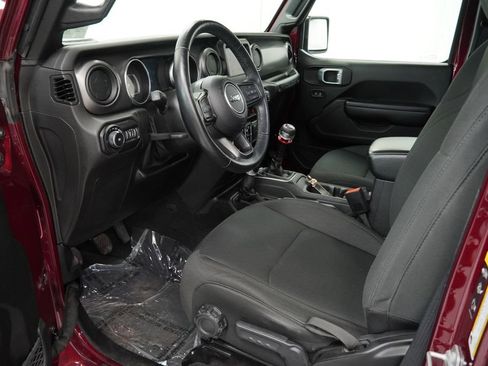 Used 2021 Jeep Wrangler Unlimited Sport AWD/4WD image 18