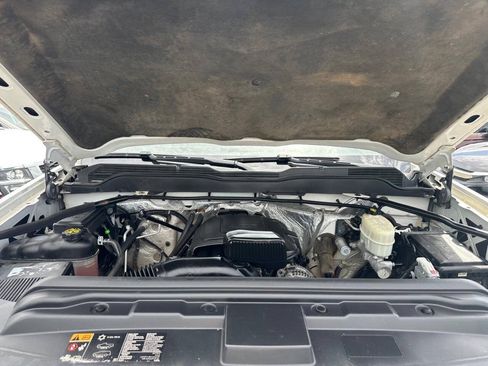 Used 2016 Chevrolet Silverado 2500 W/T AWD/4WD image 16