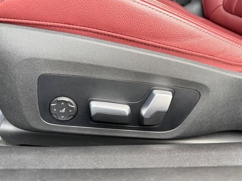 Certified 2023 BMW 430i xDrive Convertible w/ M Sport Package image 33