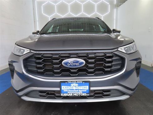 Used 2024 Ford Escape ST-Line FWD image 3