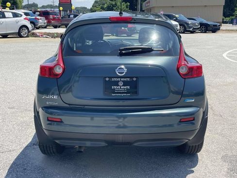 Used 2014 Nissan Juke S FWD image 6