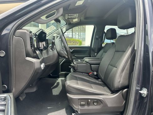 Used 2025 GMC Sierra 1500 SLT image 10