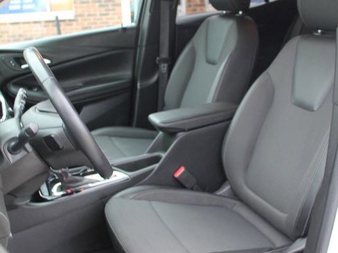 Used 2022 Buick Encore GX Preferred FWD image 13