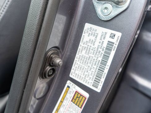 Used 2022 Honda CR-V EX-L image 28