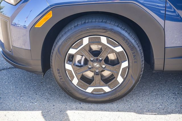 Certified 2025 Hyundai Santa Fe SEL FWD image 11
