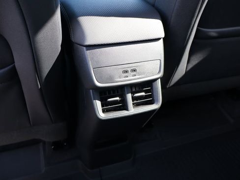 New 2026 Chevrolet Equinox LT w/ Convenience Package II image 36