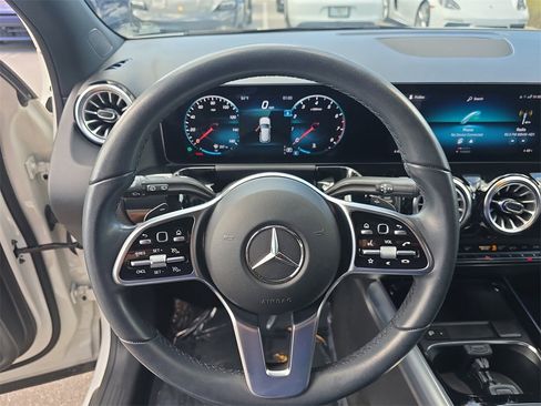 Used 2022 Mercedes-Benz GLA 250 image 33