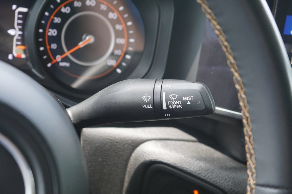 Used 2024 Jeep Gladiator Sport AWD/4WD image 19