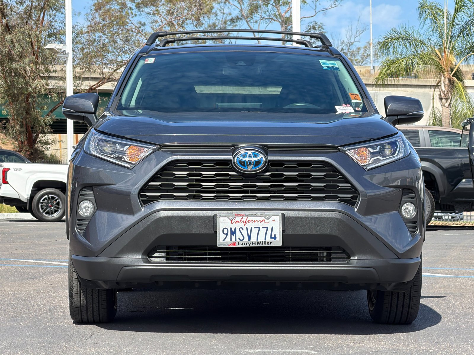 Used 2021 Toyota RAV4 XLE w/ Carpet Mat Package (TMS) AWD/4WD image 7