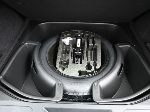 Used 2020 Jeep Grand Cherokee Altitude image 48