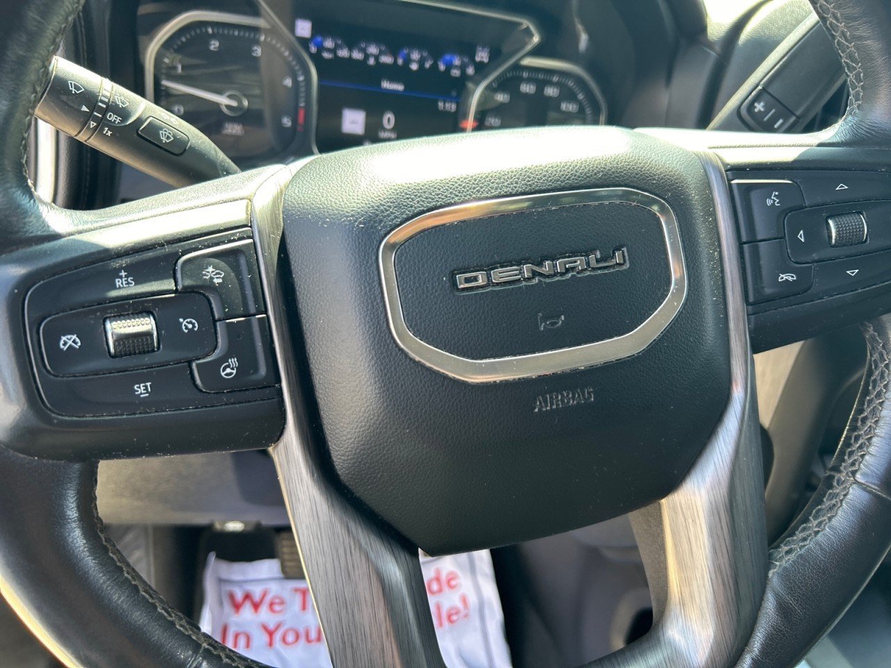 Used 2020 GMC Sierra 2500 Denali w/ Denali Ultimate Package AWD/4WD image 18