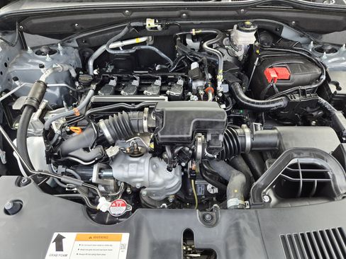 Certified 2025 Acura ADX AWD image 32