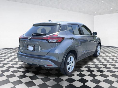 Used 2024 Nissan Kicks S FWD image 4