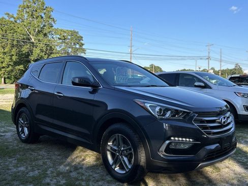 Used 2017 Hyundai Santa Fe Sport AWD/4WD image 2