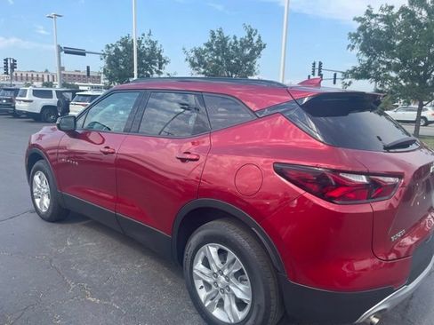 Used 2022 Chevrolet Blazer LT FWD image 4