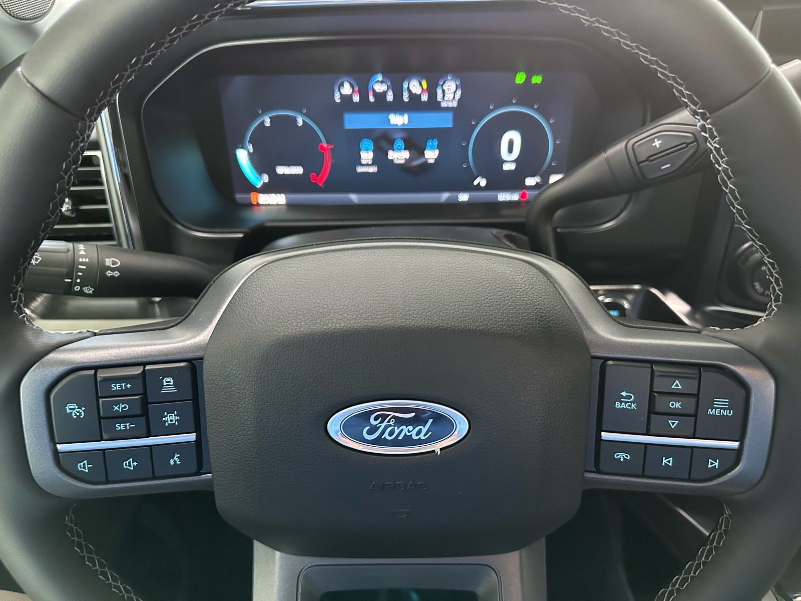 New 2026 Ford F450 Lariat w/ Lariat Ultimate Package AWD/4WD image 32