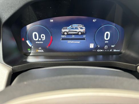 New 2026 Ford Explorer Active image 37