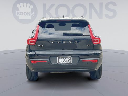 Certified 2023 Volvo XC40 B5 Plus w/ Climate Package AWD/4WD image 5