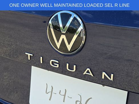 Used 2024 Volkswagen Tiguan SEL R-Line AWD/4WD image 32
