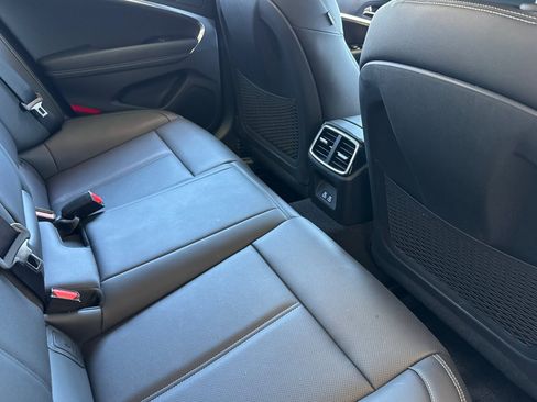 Used 2026 Genesis G70 2.5T RWD image 33