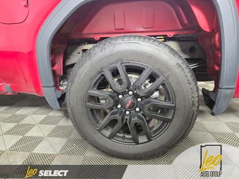 Used 2024 GMC Sierra 1500 Elevation image 19