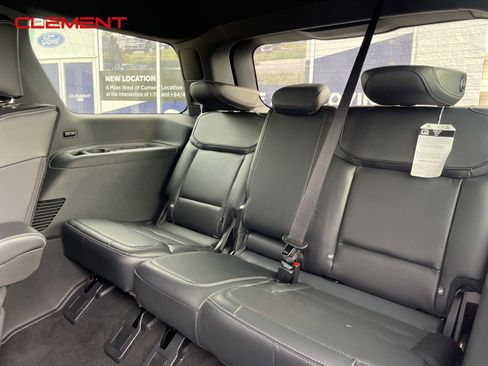 New 2025 Ford Expedition Platinum w/ Stealth Performance Package image 46
