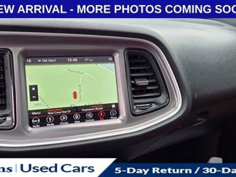 Used 2019 Dodge Challenger R/T w/ Plus Package image 14