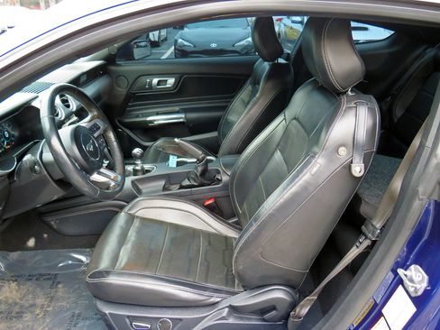 Used 2019 Ford Mustang GT Premium w/ Equipment Group 401A image 11