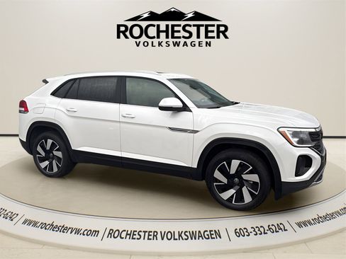 New 2026 Volkswagen Atlas Cross Sport SE image 10