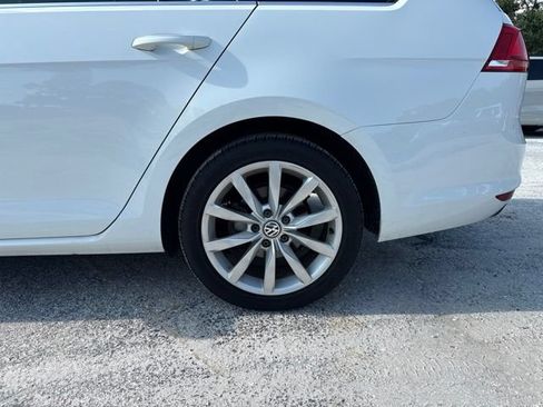 Used 2017 Volkswagen Golf S FWD image 20