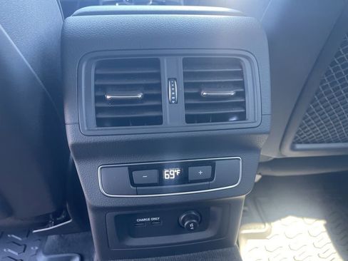 Used 2023 Audi Q5 2.0T Premium Plus AWD/4WD image 19