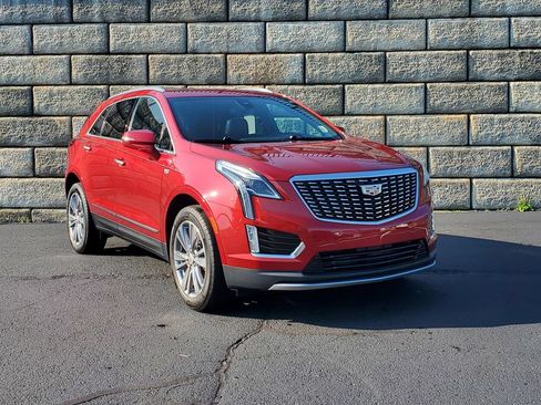 Used 2024 Cadillac XT5 Premium Luxury AWD/4WD image 7