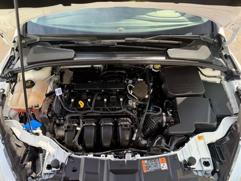 Used 2015 Ford Focus SE image 15