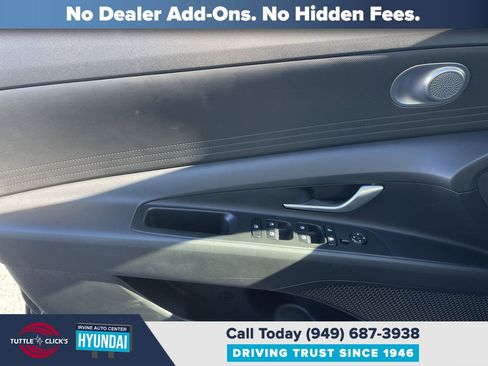 Certified 2023 Hyundai Elantra SEL image 20