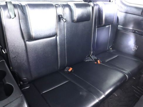 Used 2018 Toyota Highlander XLE AWD/4WD image 40