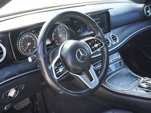 Used 2019 Mercedes-Benz E 450 4MATIC Sedan image 28