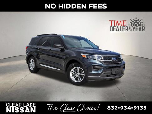 Used 2023 Ford Explorer XLT RWD image 1