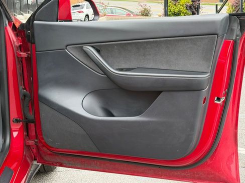 Used 2020 Tesla Model Y Performance AWD/4WD image 34