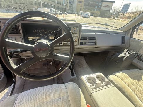 Used 1992 Chevrolet Blazer 4WD image 30
