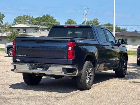 Used 2023 Chevrolet Silverado 1500 LT AWD/4WD image 29