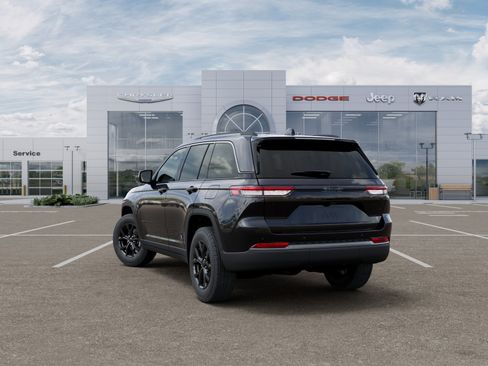 New 2026 Jeep Grand Cherokee Altitude AWD/4WD image 29
