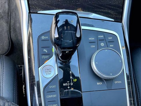 Used 2019 BMW 330i Sedan w/ Convenience Package image 35