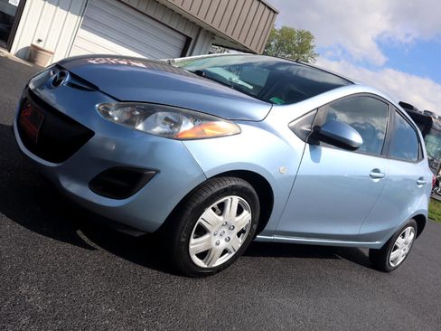 Used 2013 MAZDA MAZDA2 Sport image 20
