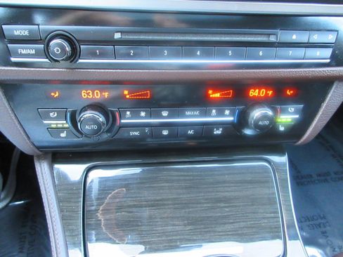 Used 2015 BMW 535i Sedan image 48