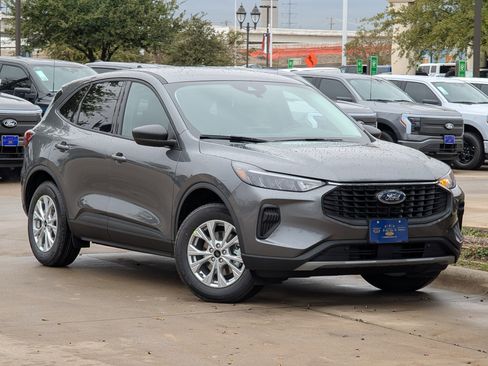 New 2026 Ford Escape Active image 1