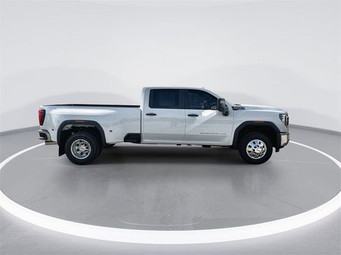 New 2026 GMC Sierra 3500 Pro w/ 1SA Pro Safety Plus Package image 9