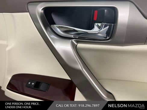 Used 2018 Lexus GX 460 Luxury w/ Preferred Accessory Package AWD/4WD image 53