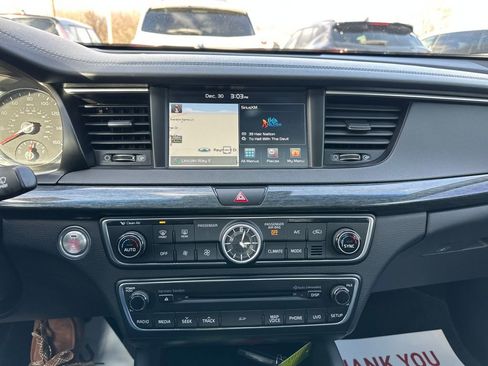 Used 2017 Kia Cadenza Limited image 23