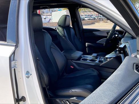 Used 2023 Acura MDX A-Spec image 8